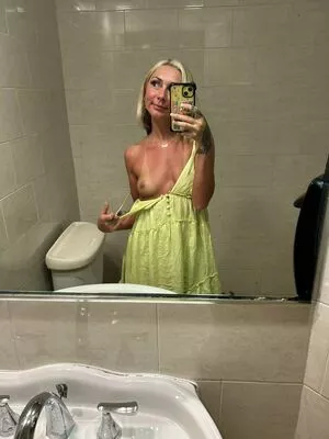 Chloe Temple / Conservatives / chloe_temple / senorita_satan nude photo #0297