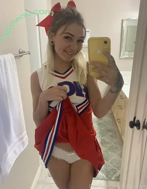 Chloe Temple / Conservatives / chloe_temple / senorita_satan nude photo #1180