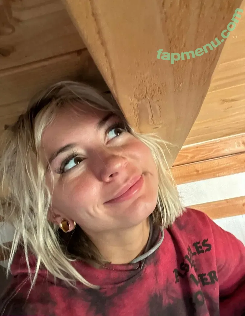 Chloe Temple nude photo #1030 (Conservatives / chloe_temple / senorita_satan)