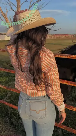 Chloe Trujillo / chlothecowgirl nude photo #0043