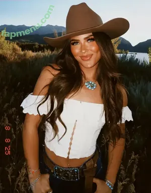 Chloe Trujillo / chlothecowgirl nude photo #0044