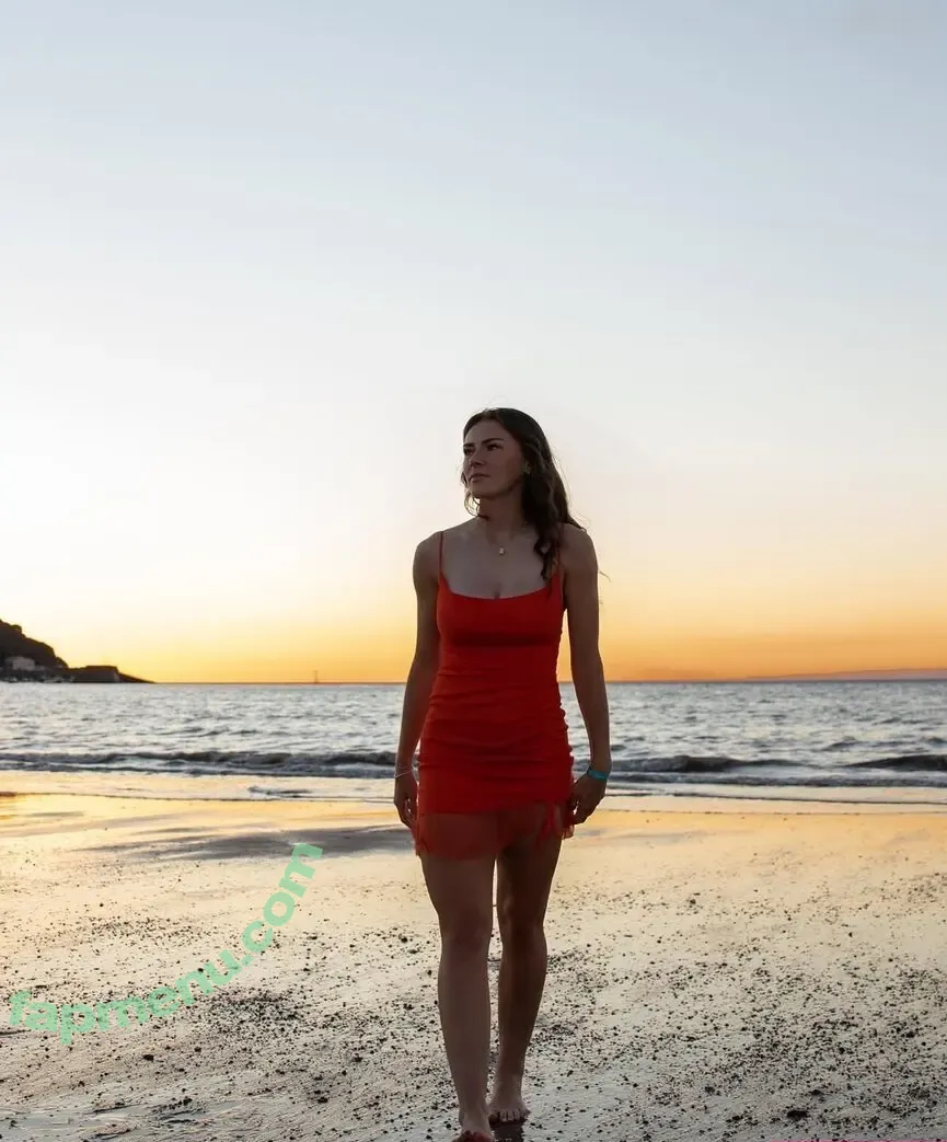 Chloe Williams nude photo #0008 (chloe.william.s)