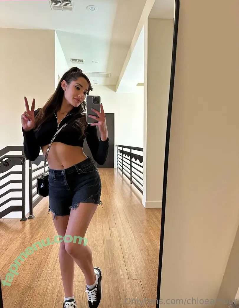chloeamour nude photo #0011 (chloeamour)