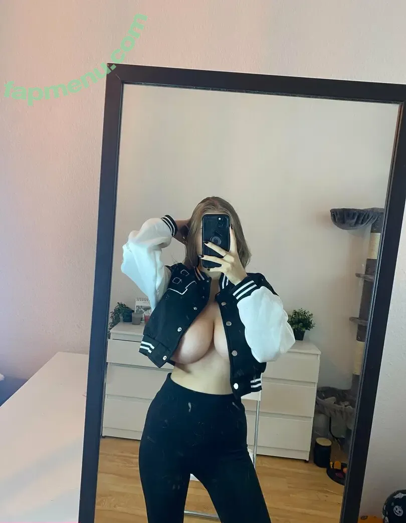 chloeemiller nude photo #0026 (chloe.miiller)