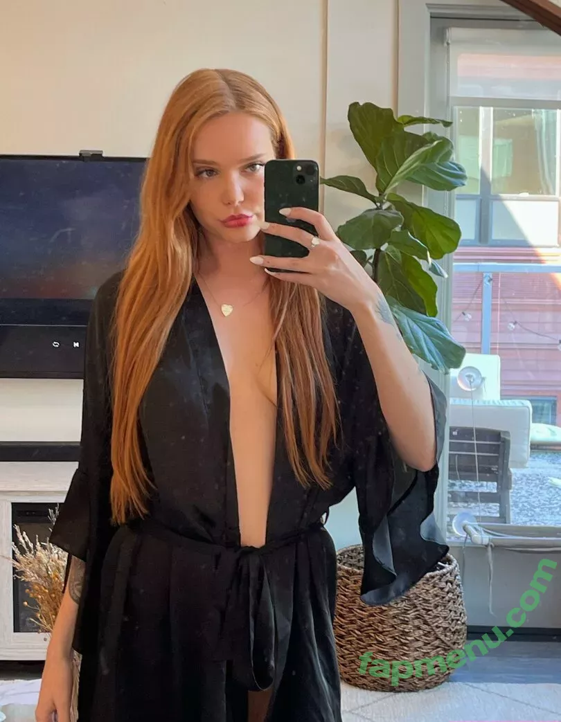 chloefoxxe nude photo #0406 (whoischloefoxxe)