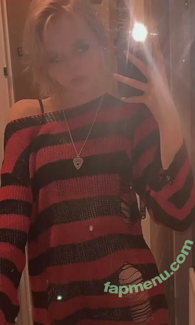 chloeluvsyuu nude photo #0002 (chloeluvsyuu)