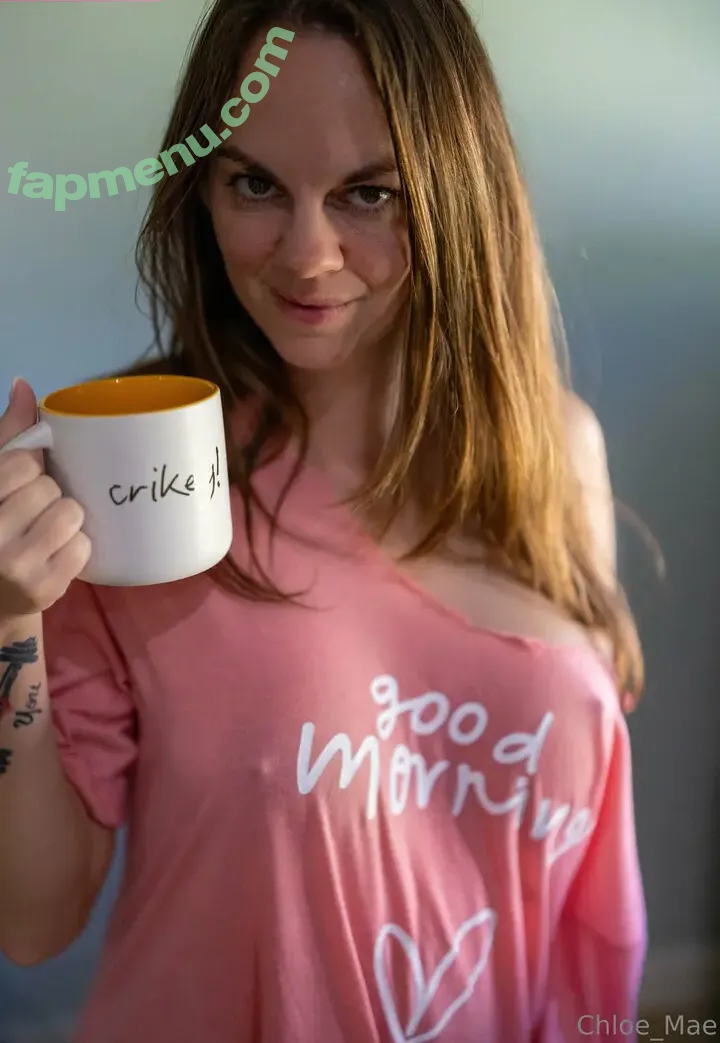 chloemaefree nude photo #0005 (petitechloe_mae)