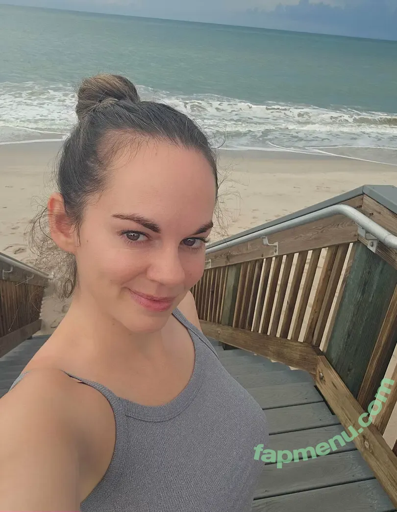 chloemaefree nude photo #0140 (petitechloe_mae)