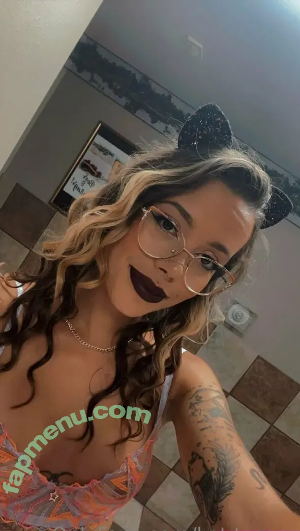 chloemaeteaser nude photo #0008 (petitechloe_mae)