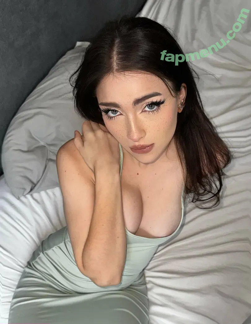 chloemarini nude photo #0009 (chloemarinii)
