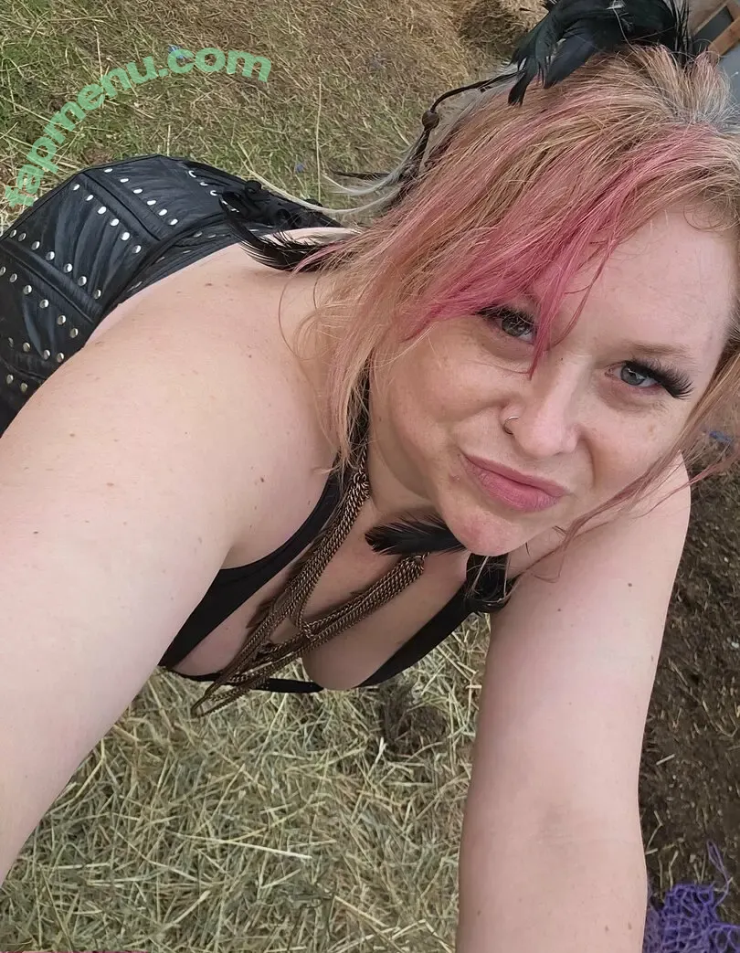 chloenastarchild nude photo #0021 (chloenastarchild)