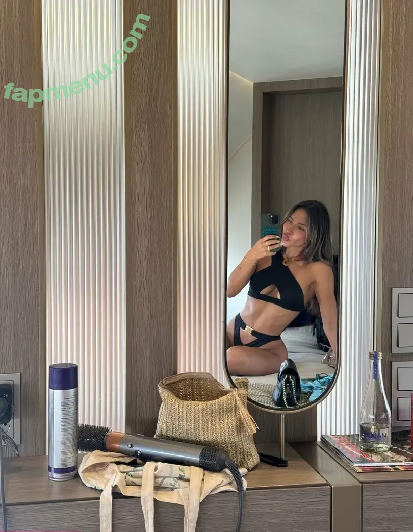 Chloepriv nude photo #0216 (Chloefanzi / chloeprivvvv.xo)
