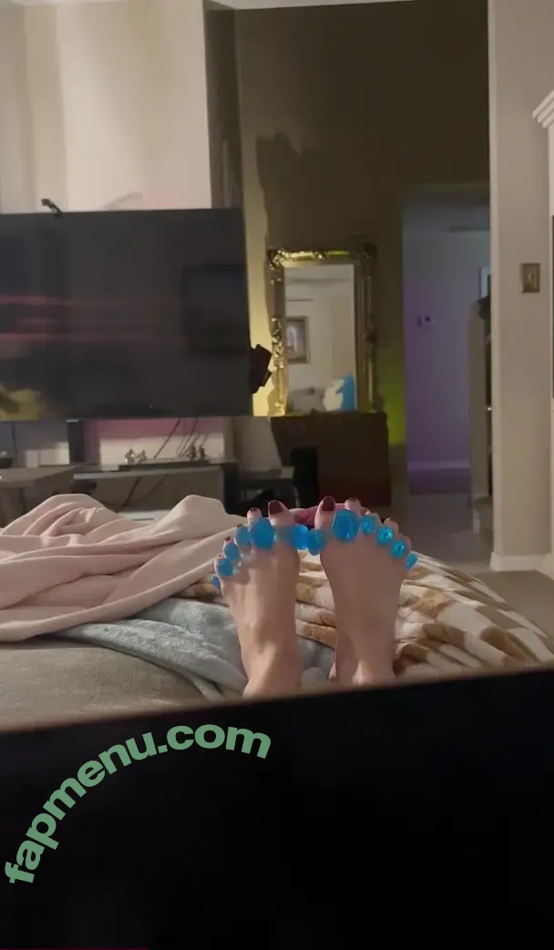 chloespicexo nude photo #0051 (chloespicexo)
