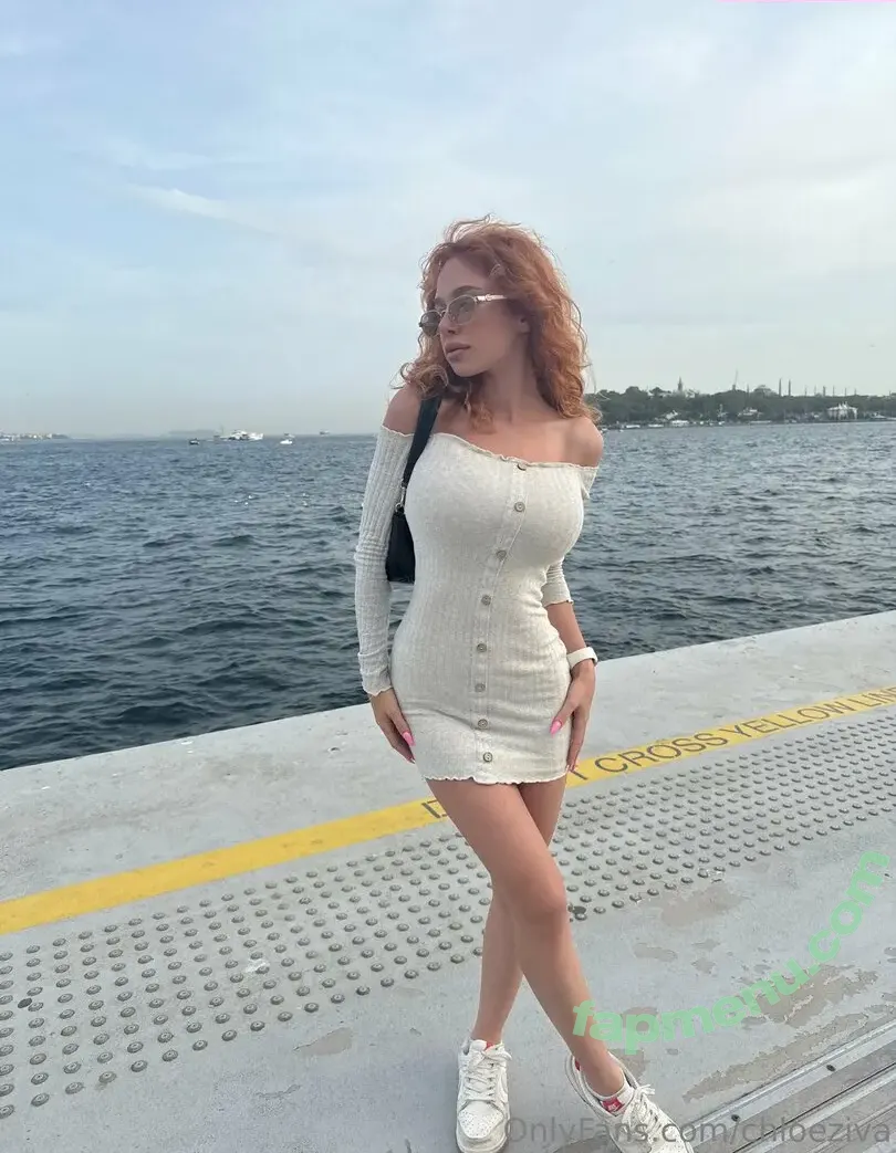 Chloeziva nude photo #0123 (chloexziva)