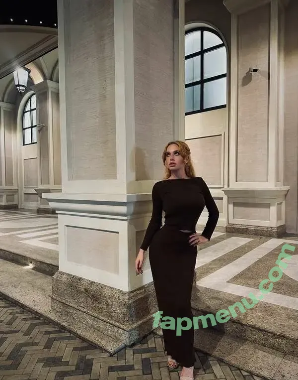 Chloeziva nude photo #0234 (chloe_ziva_official / chloeziva_vip)