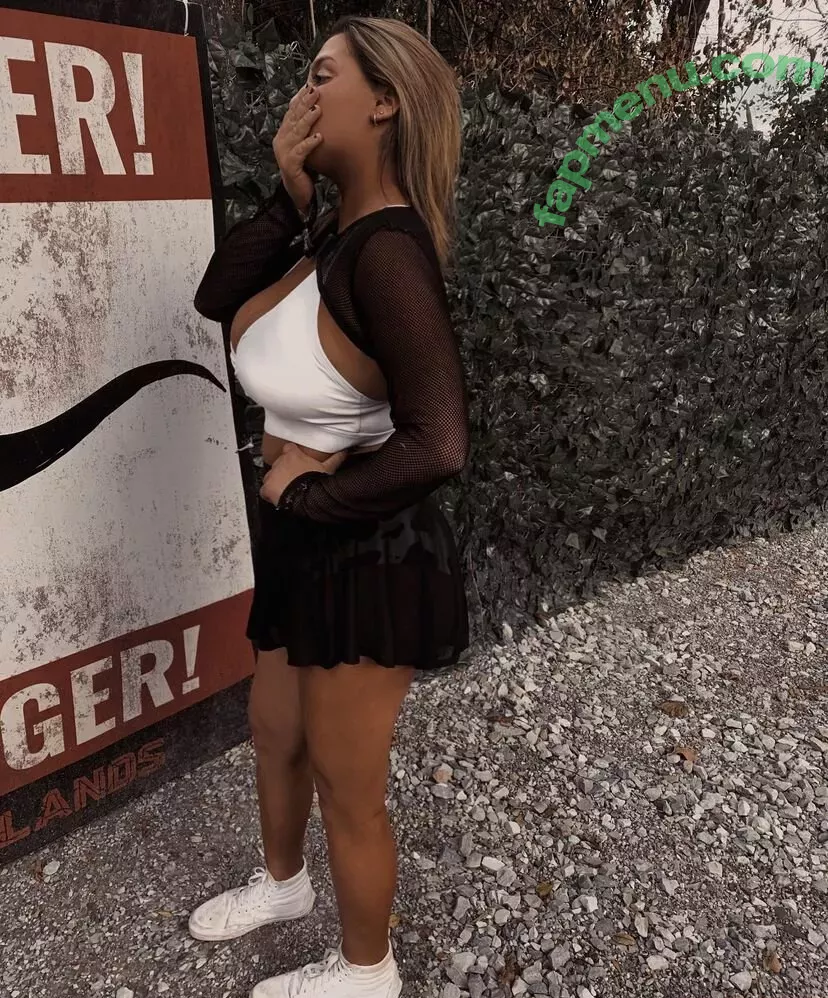 chlohansen nude photo #0005 (chlobxoxo / chloooohannn)