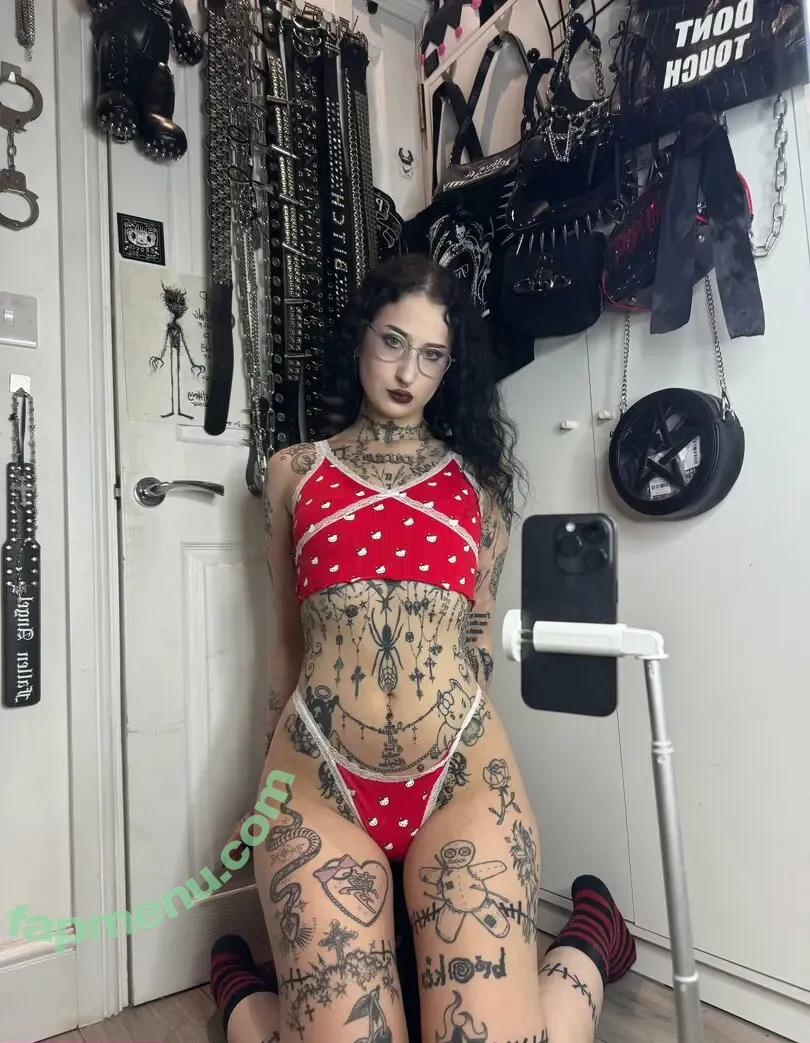 chlolunaa nude photo #0014 (chl0lunaa)