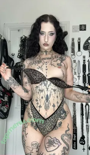 chlolunaa / chl0lunaa nude photo #0023