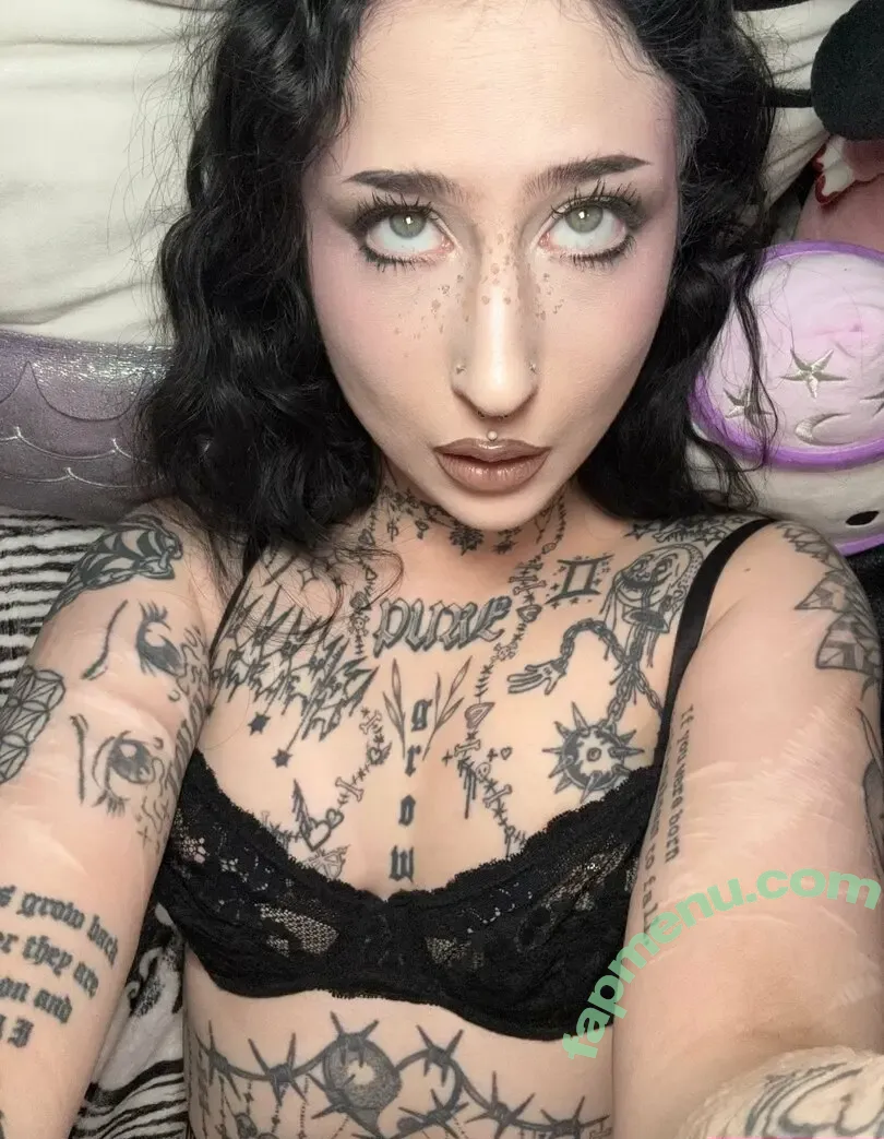 chlolunaa nude photo #0008 (chl0lunaa)
