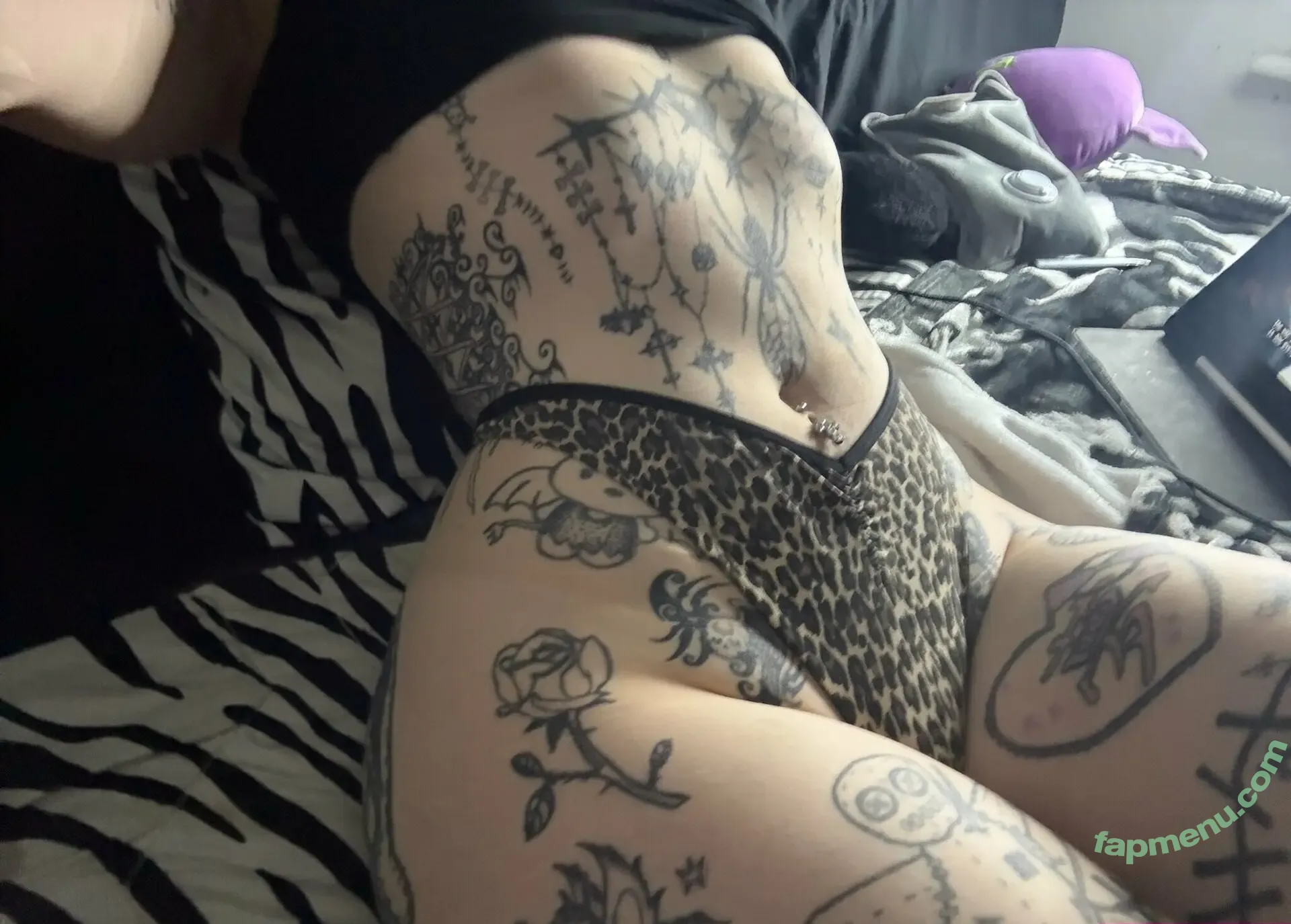chlolunaa nude photo #0022 (chl0lunaa)