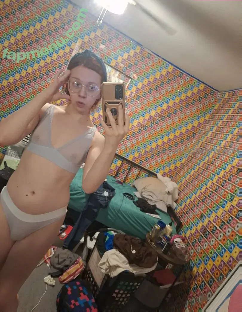 chlowwylang nude photo #0015 (chlowang)