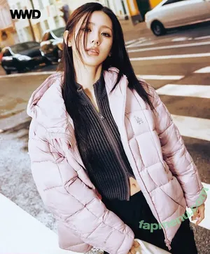 Cho Mi-yeon / noodle.zip nude photo #0022