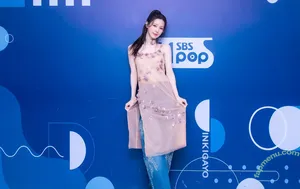 Cho Mi-yeon / noodle.zip nude photo #0109