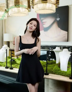 Cho Mi-yeon / noodle.zip nude photo #0129