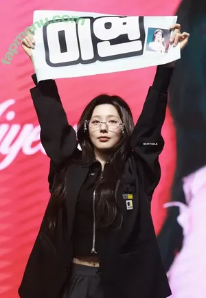 Cho Mi-yeon / noodle.zip nude photo #0152