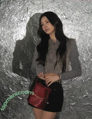 Cho Mi-yeon / noodle.zip nude photo #0157