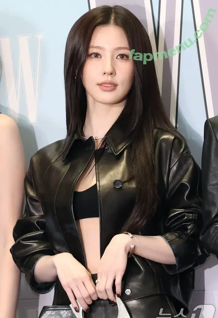 Cho Mi-yeon nude photo #0015 (noodle.zip)