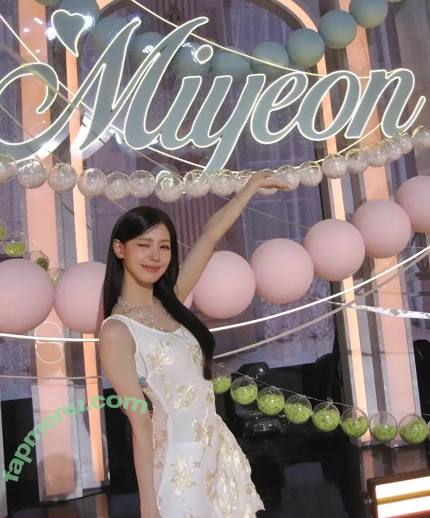 Cho Mi-yeon nude photo #0101 (noodle.zip)