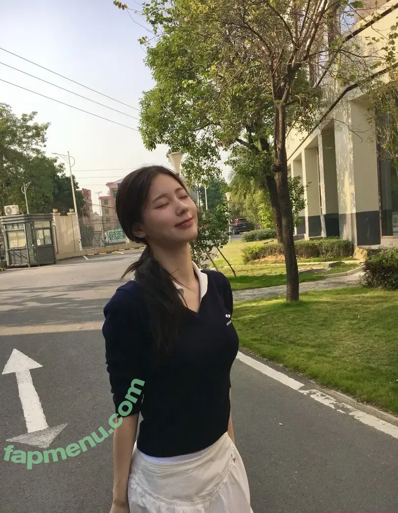 Cho Mi-yeon nude photo #0136 (noodle.zip)