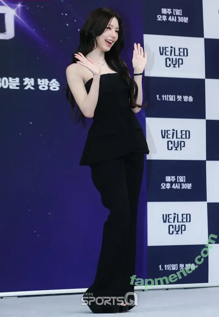 Cho Mi-yeon nude photo #0185 (noodle.zip)