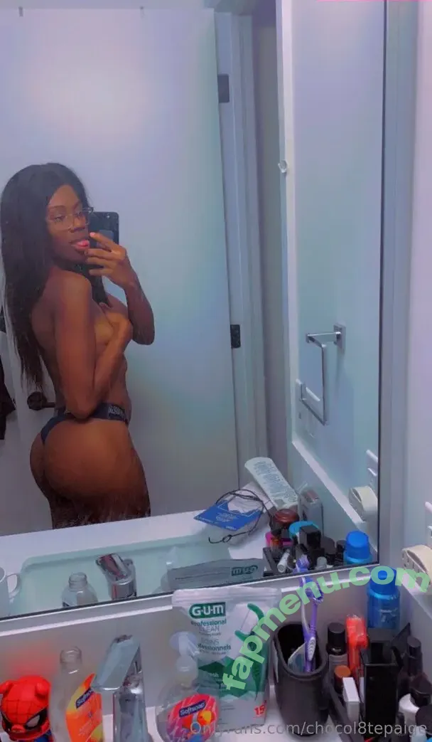 chocol8tepaige nude photo #0002 (chocol8tepaige_)