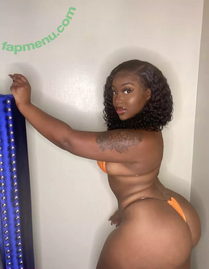 Chocolate Goddess nude photo #0033 (Cocopuffphatty / MissCocoPuffPhatty / __headoverheel / __headoverheels / chocolate_goddess / goddessphatty / kookooforcocopuffs)