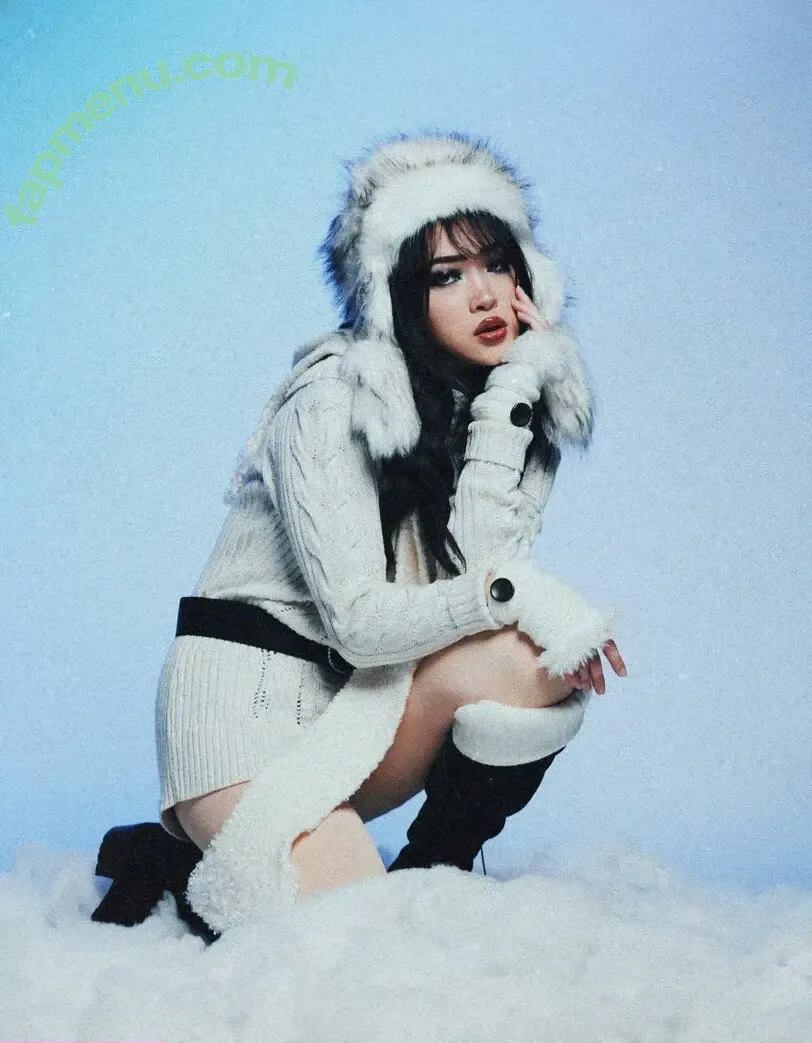 Choi eun / Eun Choi / 최은 Korean Erotic Actress nude photo #0023 (Choi eun / kindofeun)