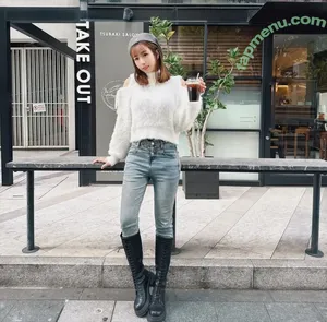 Chopperting / chopperyuting / 張宇婷 nude photo #0651