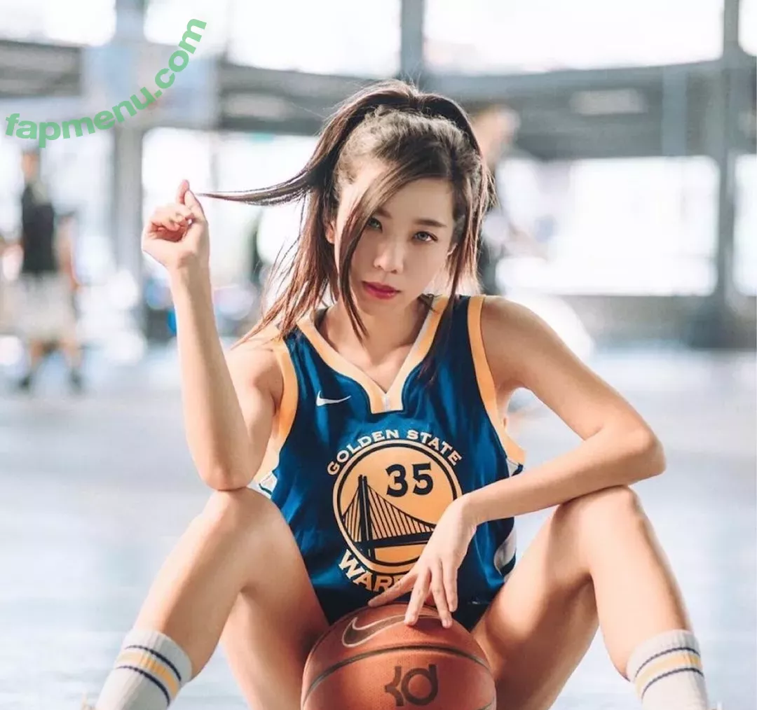 Chopperting nude photo #0026 (chopperyuting / 張宇婷)