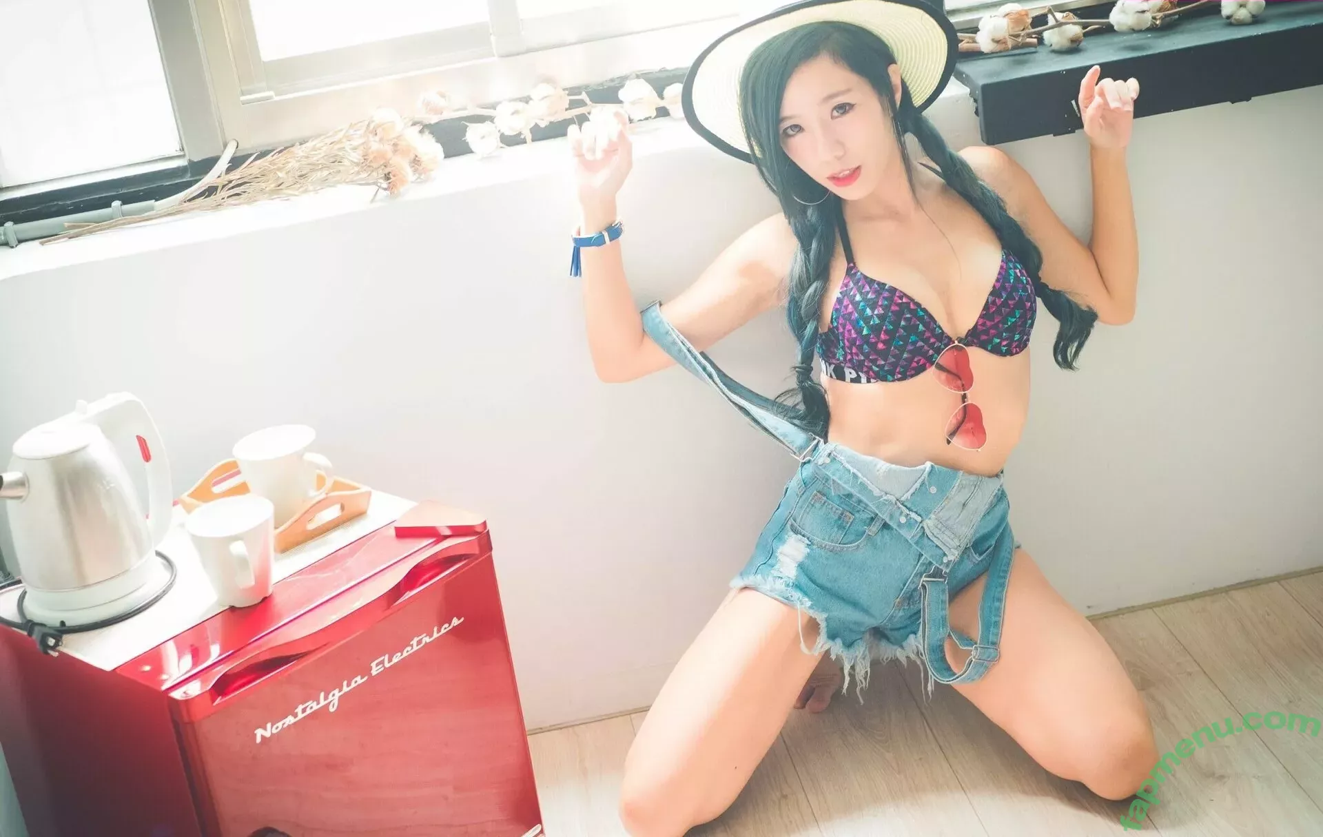 Chopperting nude photo #0188 (chopperyuting / 張宇婷)