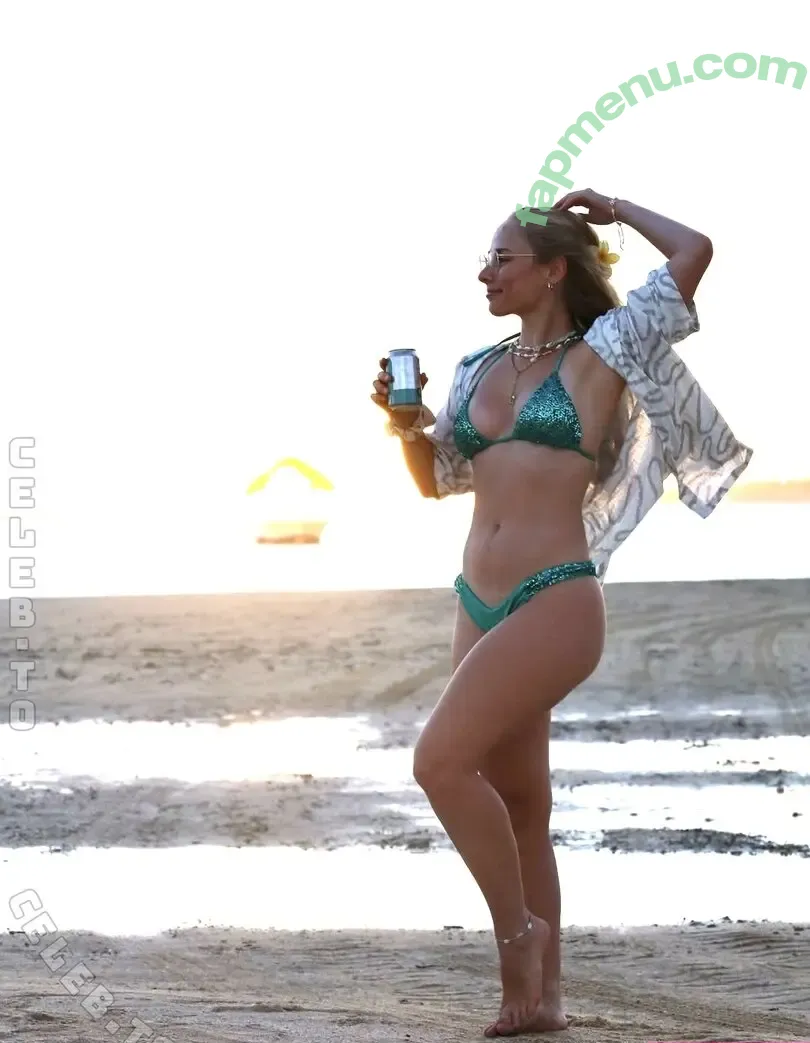 Chrisii_l nude photo #0174 (Chrisii_l)