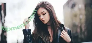 Chrissy Costansa / chrissycostanza nude photo #0094