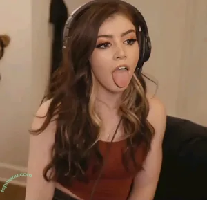 Chrissy Costansa / chrissycostanza nude photo #0282