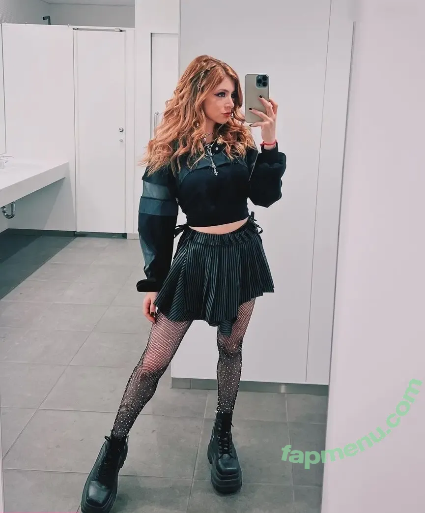 Chrissy Costansa nude photo #0086 (chrissycostanza / chrissyofficial / itschrissycostanza)