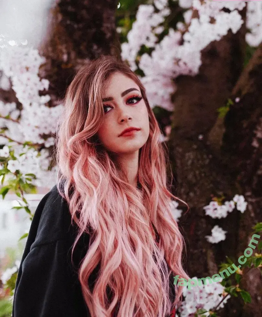 Chrissy Costansa nude photo #0102 (chrissycostanza / chrissyofficial / itschrissycostanza)