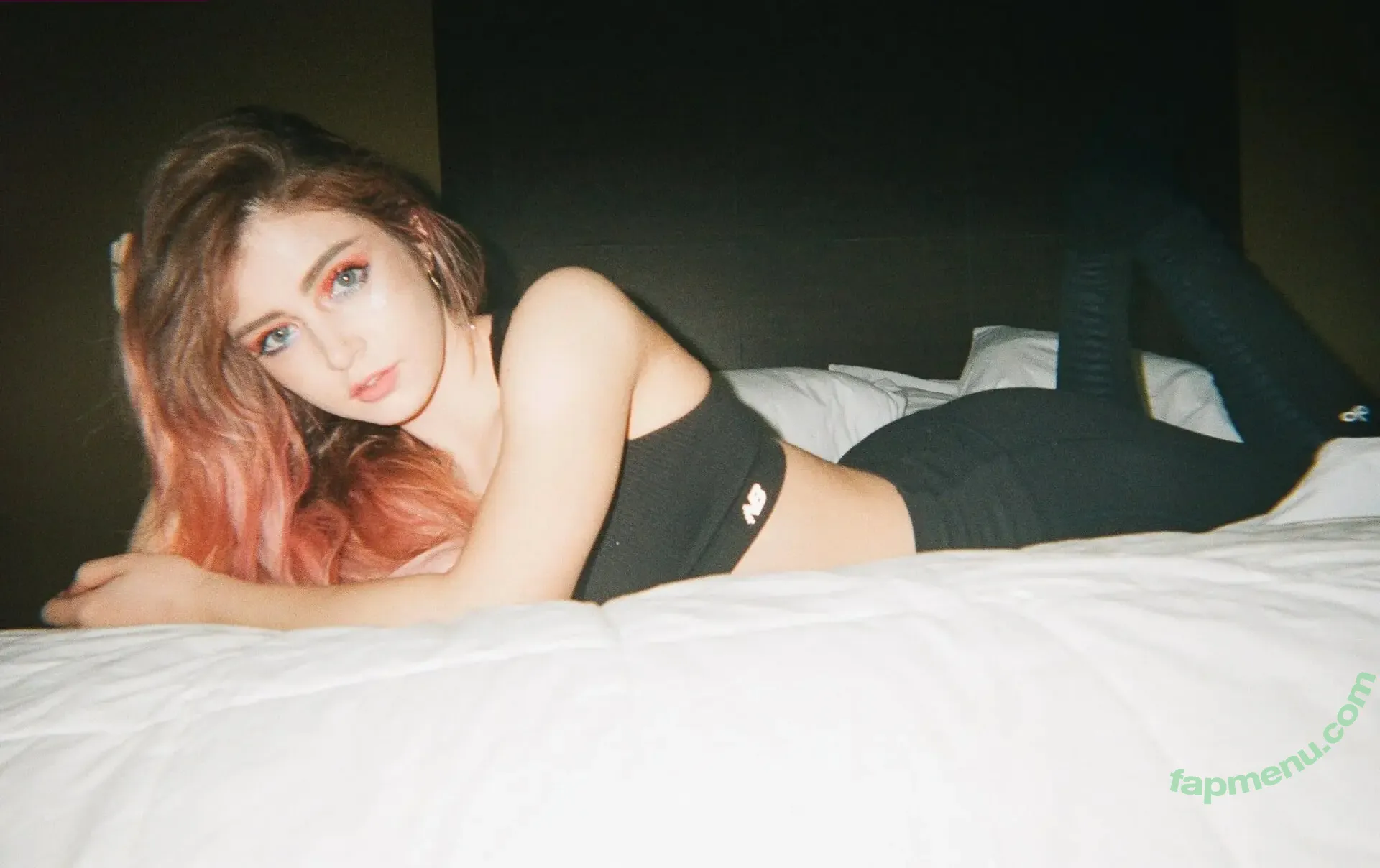 Chrissy Costansa nude photo #0227 (chrissycostanza)