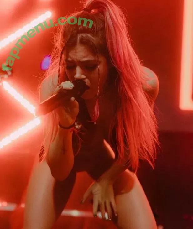 Chrissy Costanza nude photo #0063 (chrissycostanza)