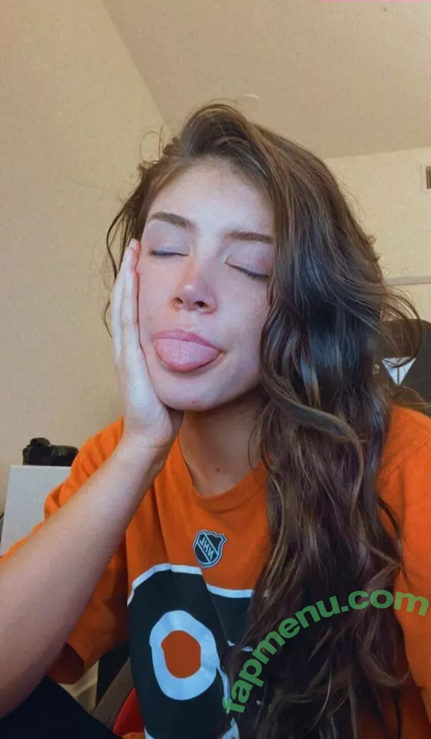 Chrissy Costanza nude photo #0107 (chrissycostanza)