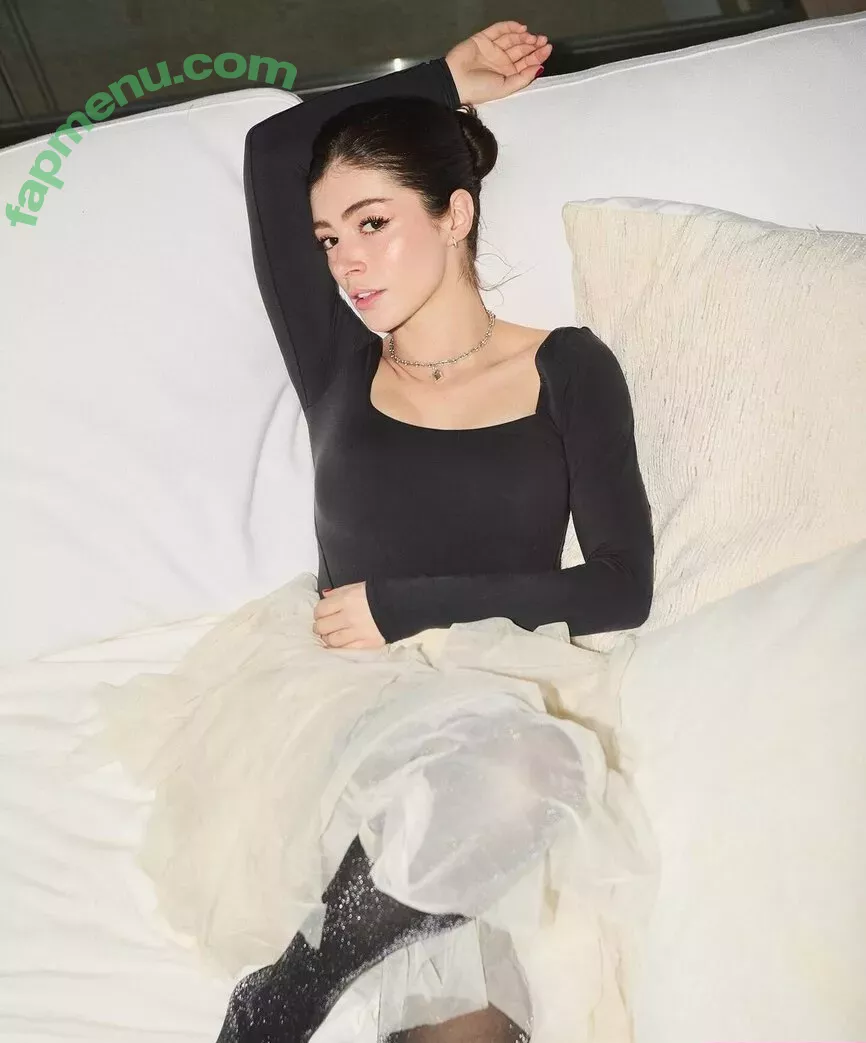 Chrissy Costanza nude photo #0223 (chrissycostanza)