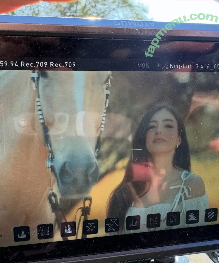 Chrissy Costanza nude photo #0593 (chrissycostanza)